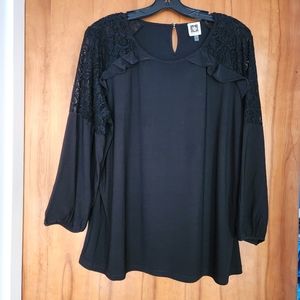 Anne Klein black top with lace shoulders edged with small ruffle. XL. NWOT